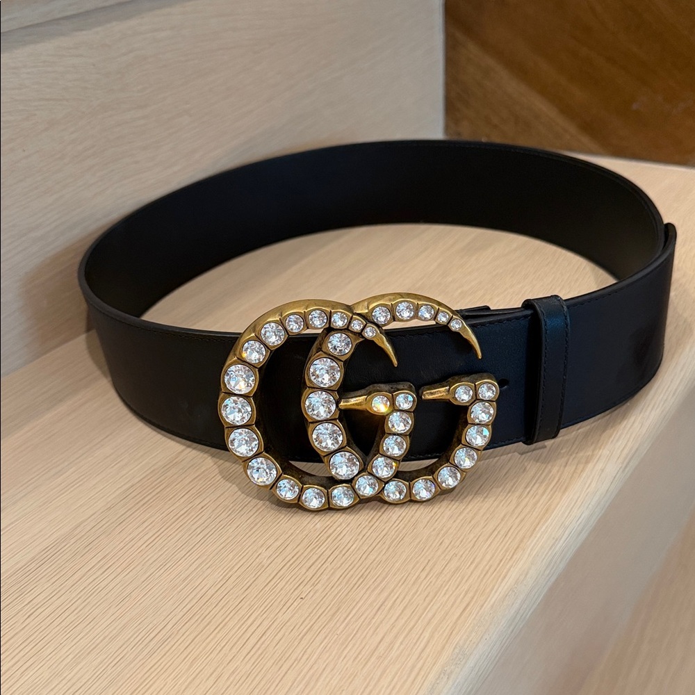 GUCCI Wide Black Belt with Gold Crystal GG Buckle - Picture 4 of 4